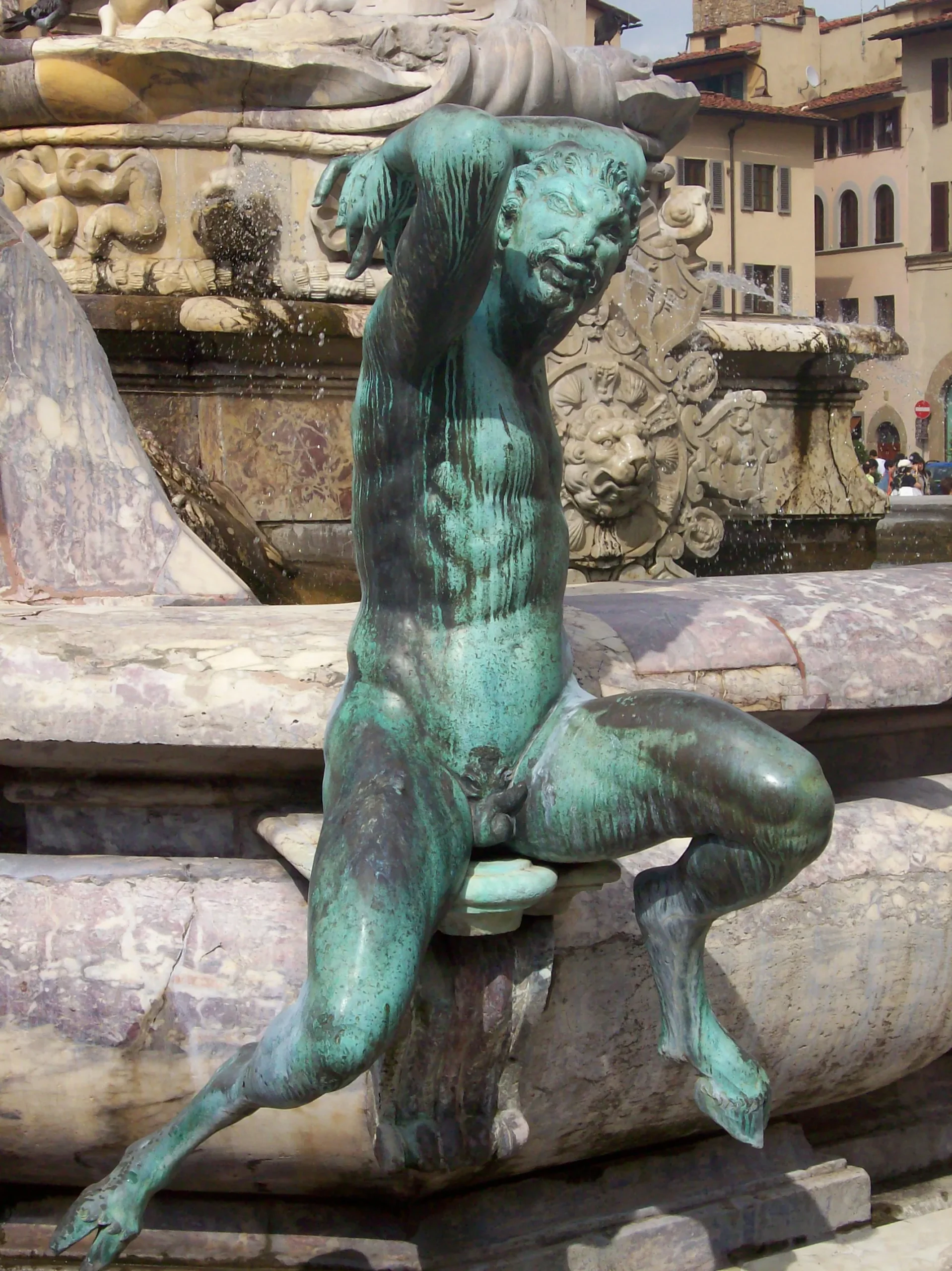 バルトロメオ・アンマナーティ『ファウヌス像』イタリア、フィレンツェのネプチューンの噴水で撮影